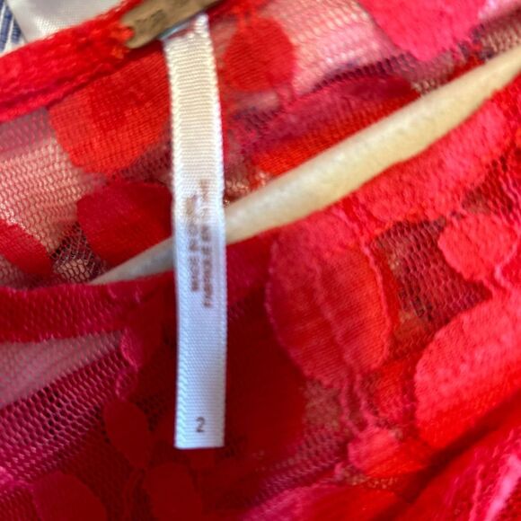 Free People Red Lace Mesh Dress Built In Under Slip With Adjustable Straps Sz 2 - Picture 7 of 10